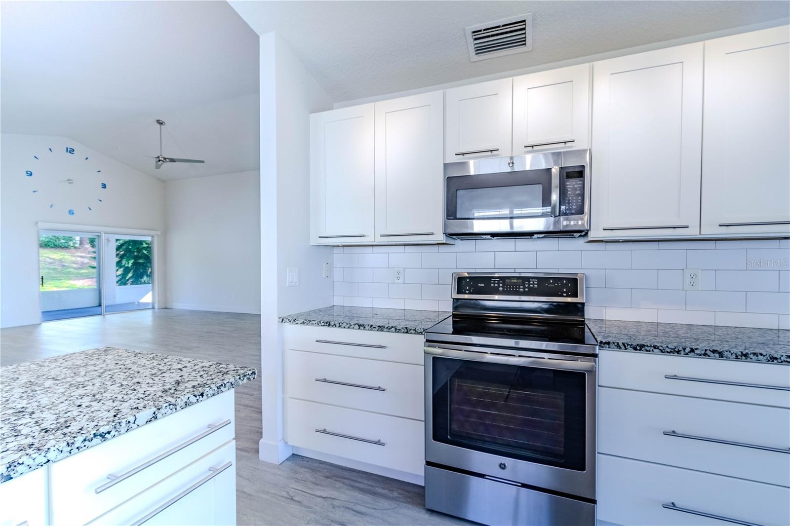 3667 KINGSWOOD CT, CLERMONT, FL — photo 14