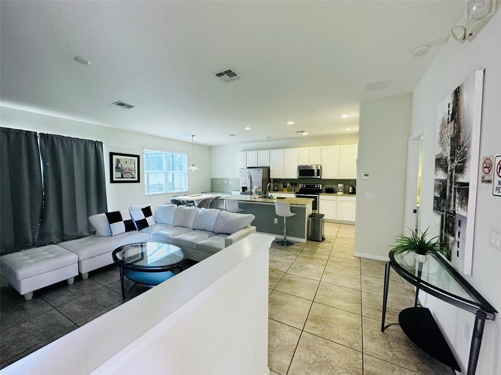 840 LAS FUENTES DR, KISSIMMEE, FL — photo 2