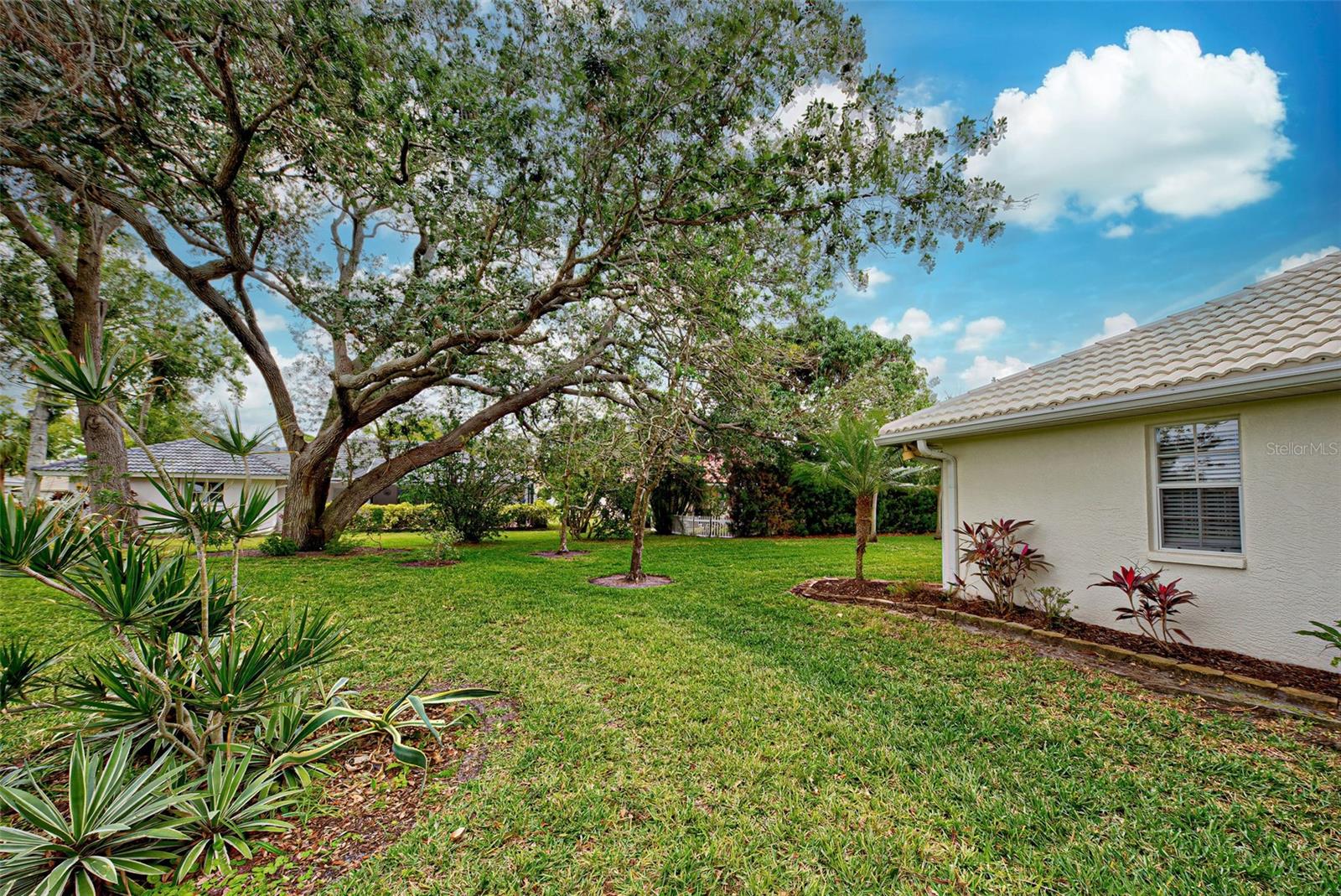 339 MEADOW BEAUTY CT, VENICE, FL — photo 6