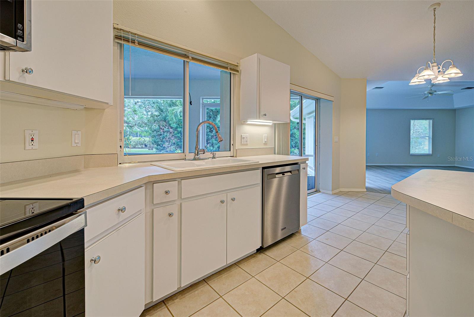 339 MEADOW BEAUTY CT, VENICE, FL — photo 23