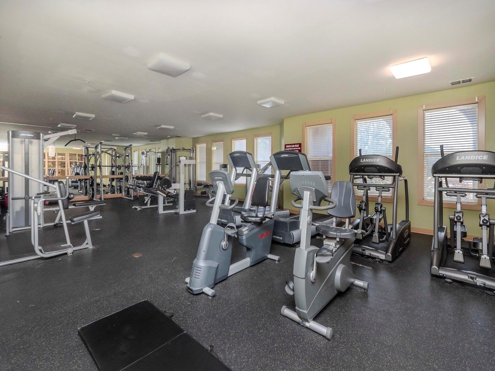 1429 VILLA CAPRI CIR #306, ODESSA, FL — photo 36