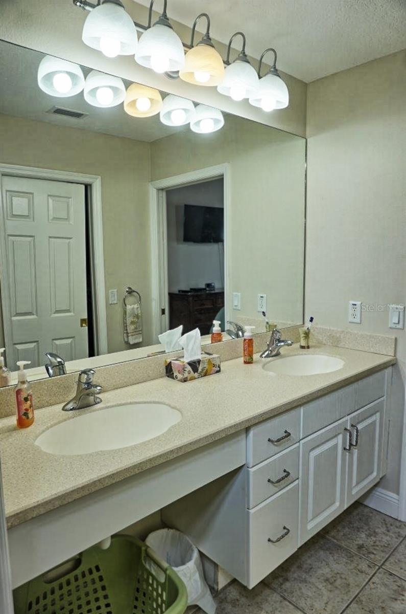 6801 DALI AVE #G104, LAND O LAKES, FL — photo 32