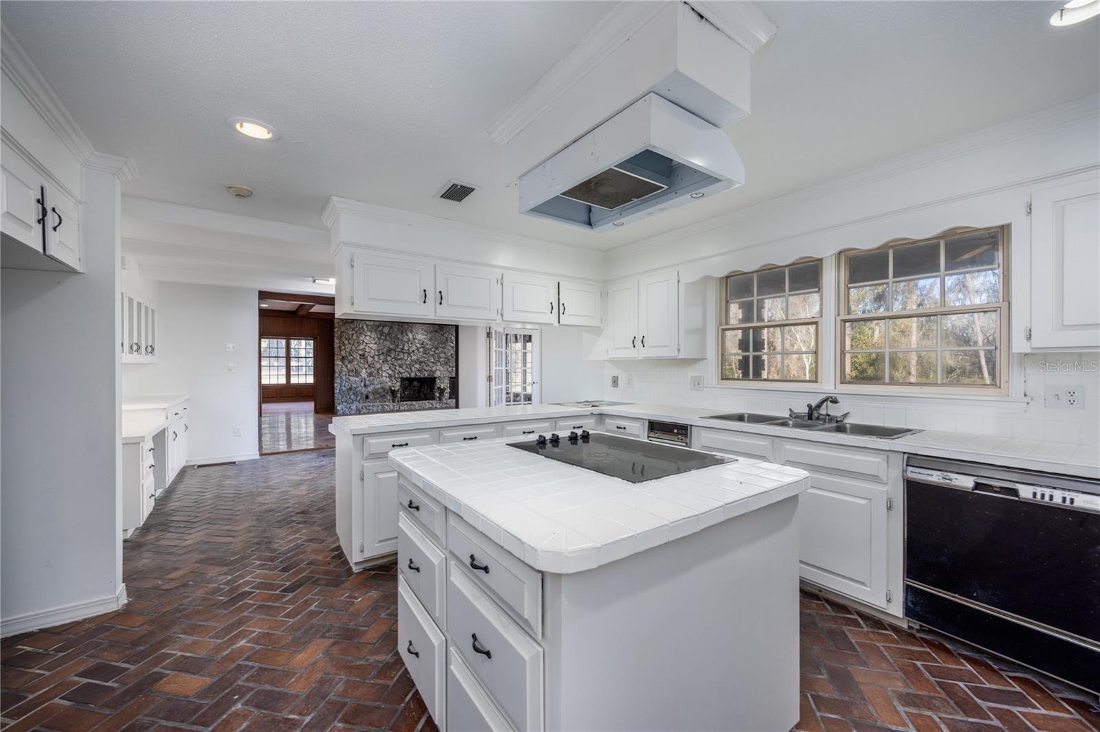 1701 NW 30TH TER, GAINESVILLE, FL — photo 20