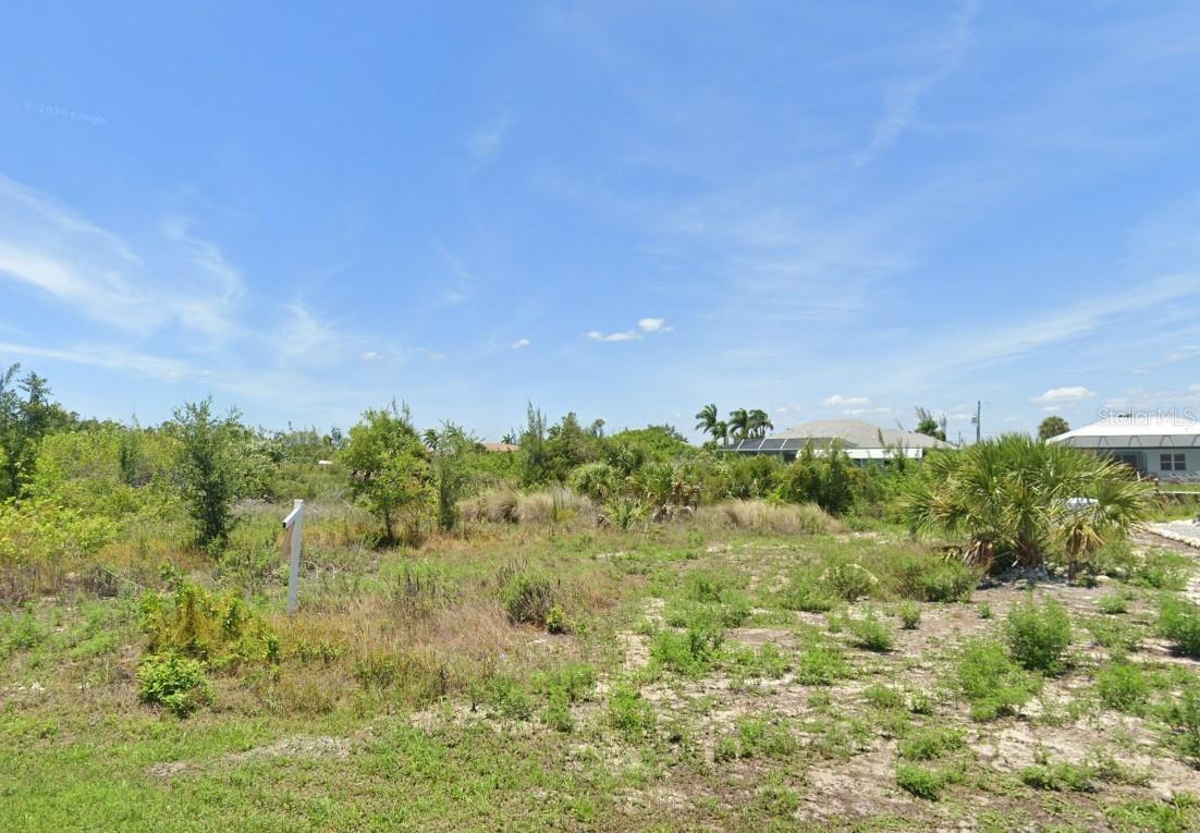 15642 APPLEWHITE CIR, PORT CHARLOTTE, FL — photo 2