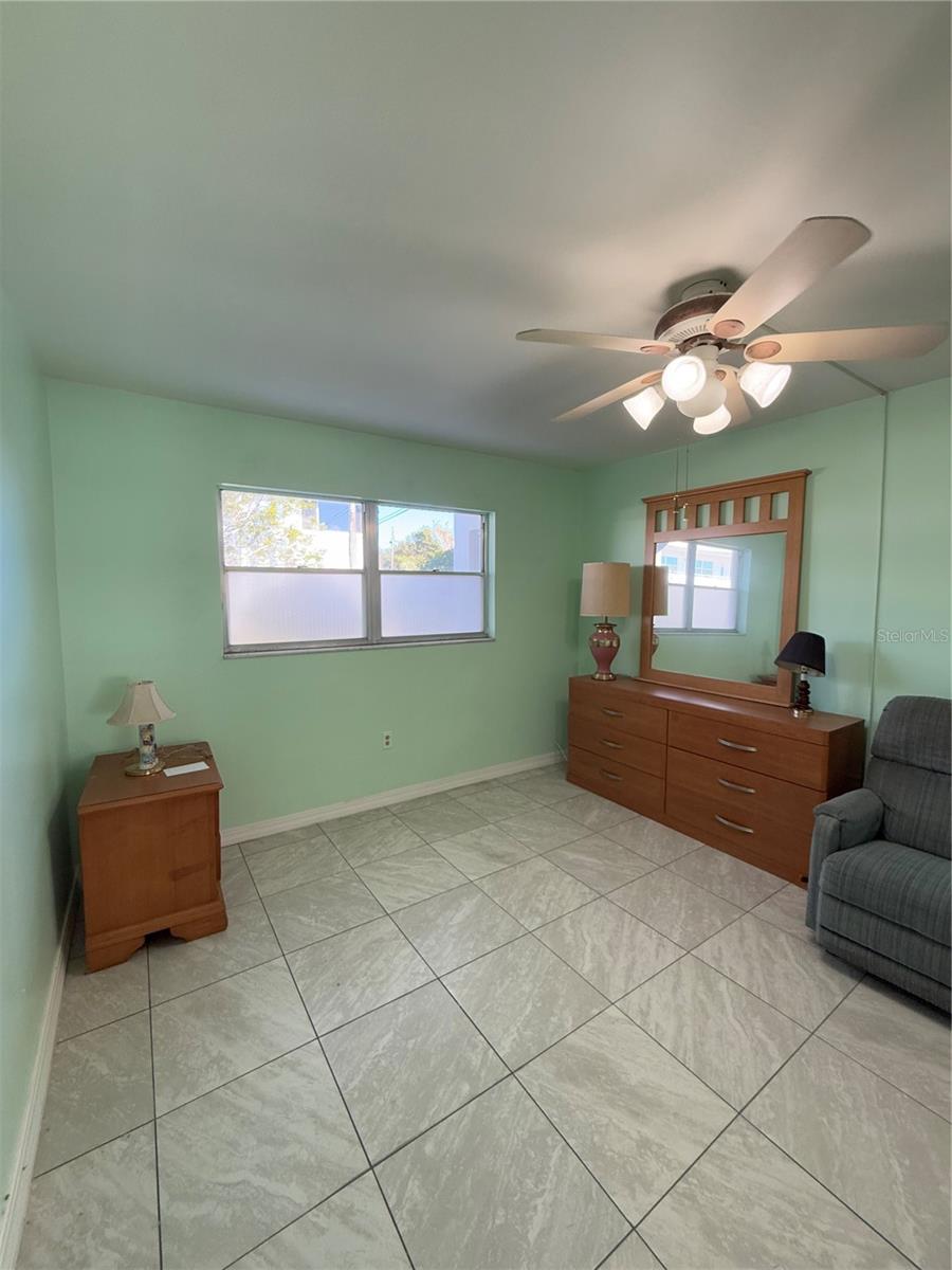 5895 18TH ST N #9, ST PETERSBURG, FL — photo 21