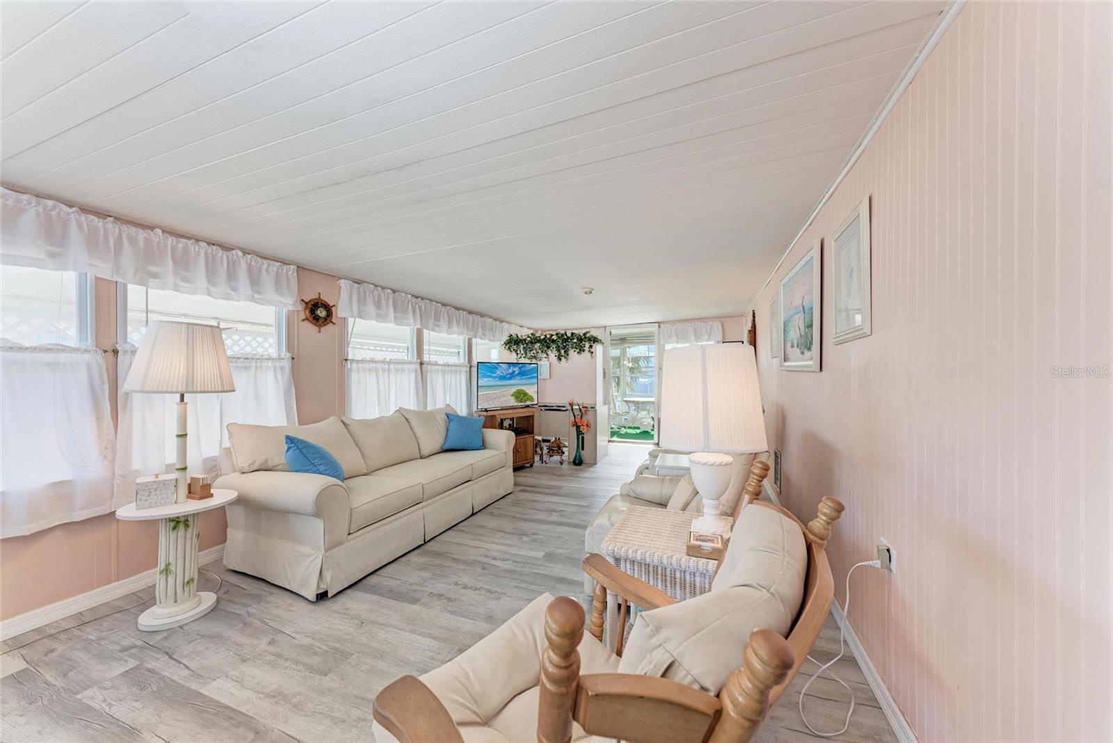 1610 IOWA AVE, BRADENTON, FL — photo 10