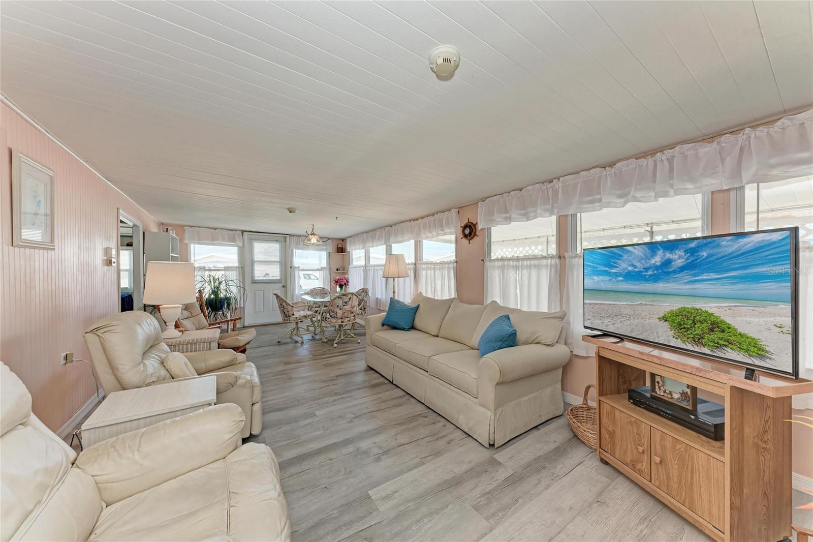1610 IOWA AVE, BRADENTON, FL — photo 12