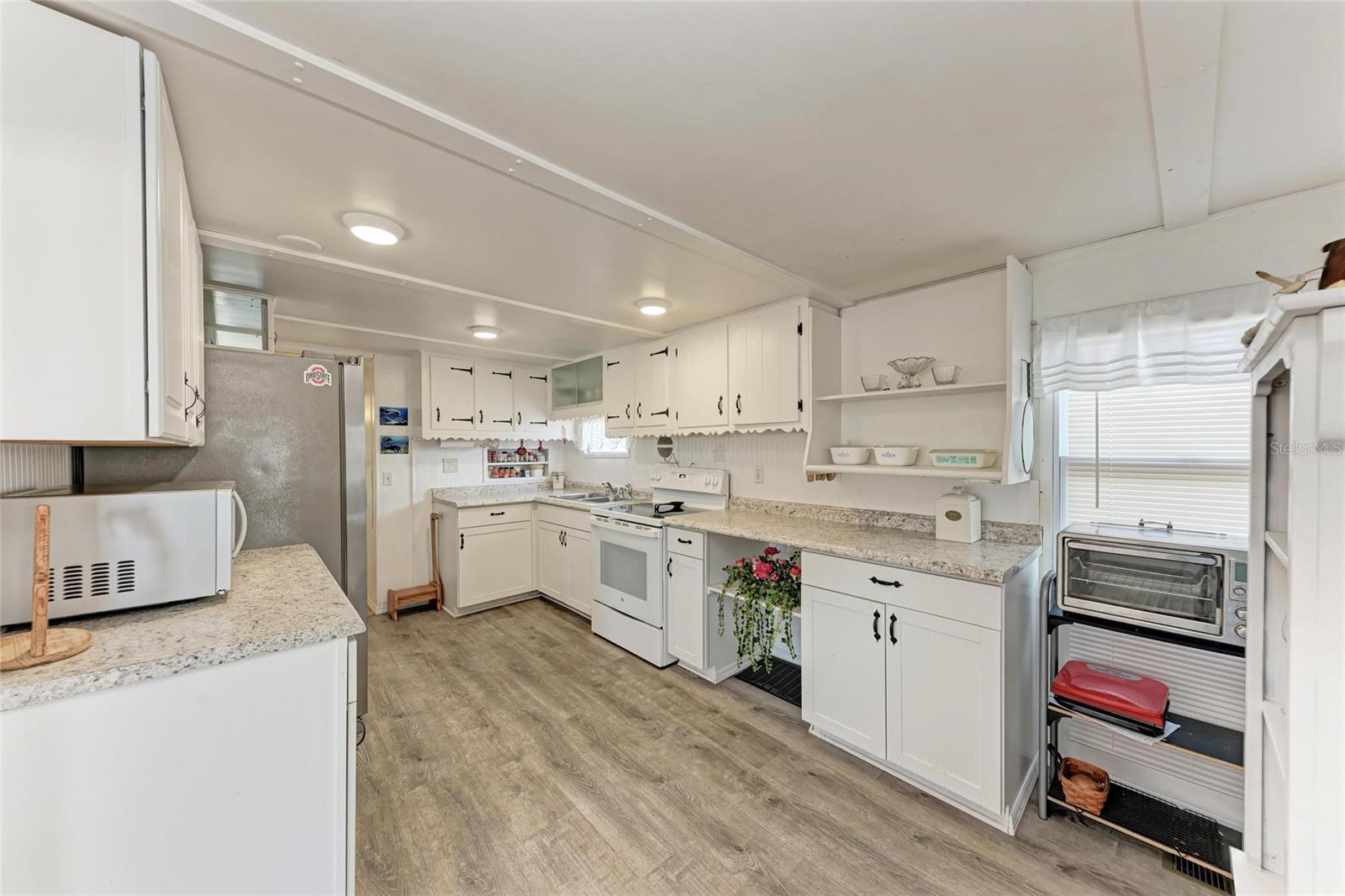 1610 IOWA AVE, BRADENTON, FL — photo 13