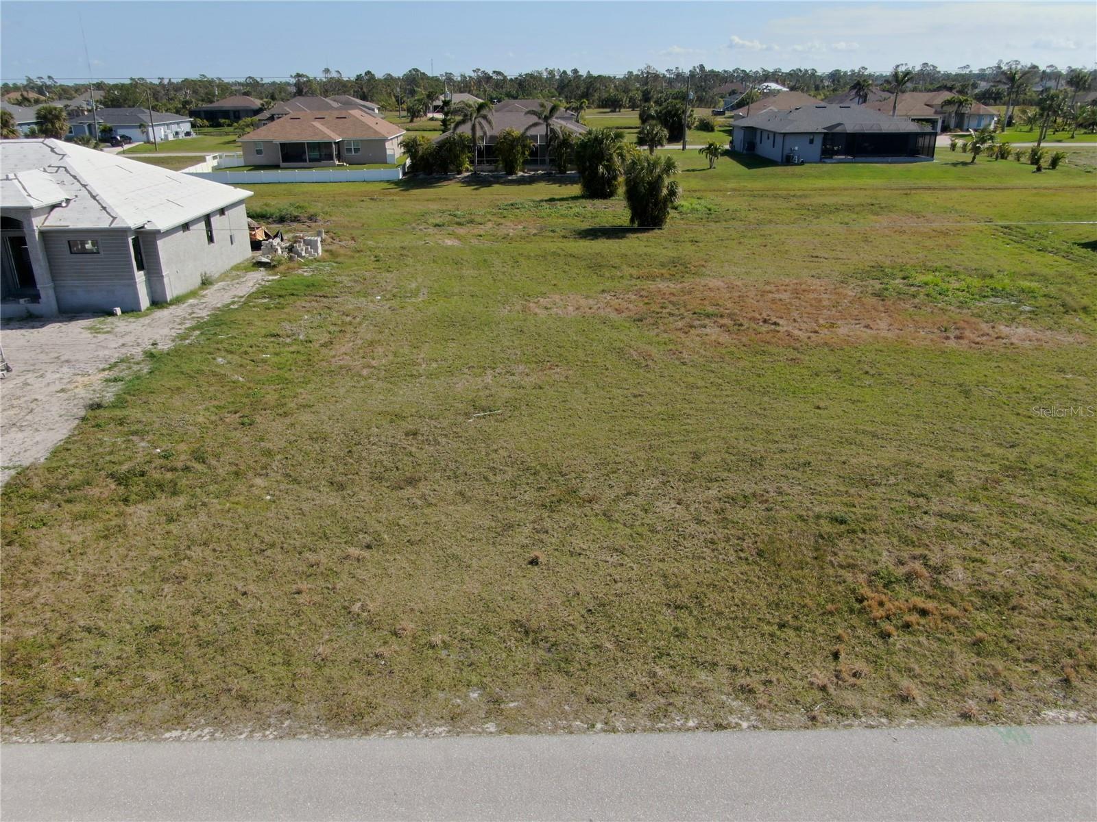 189 ROTONDA BLVD S, ROTONDA WEST, FL — photo 2