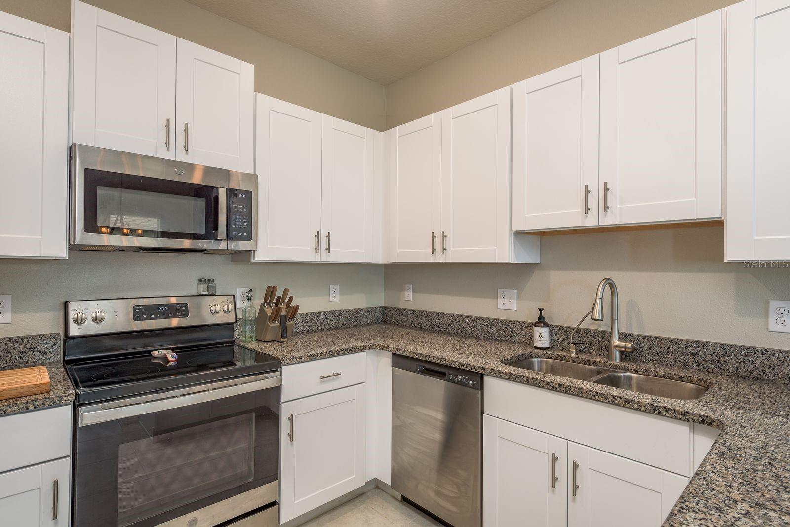 13387 CREST LAKE DR, HUDSON, FL — photo 12
