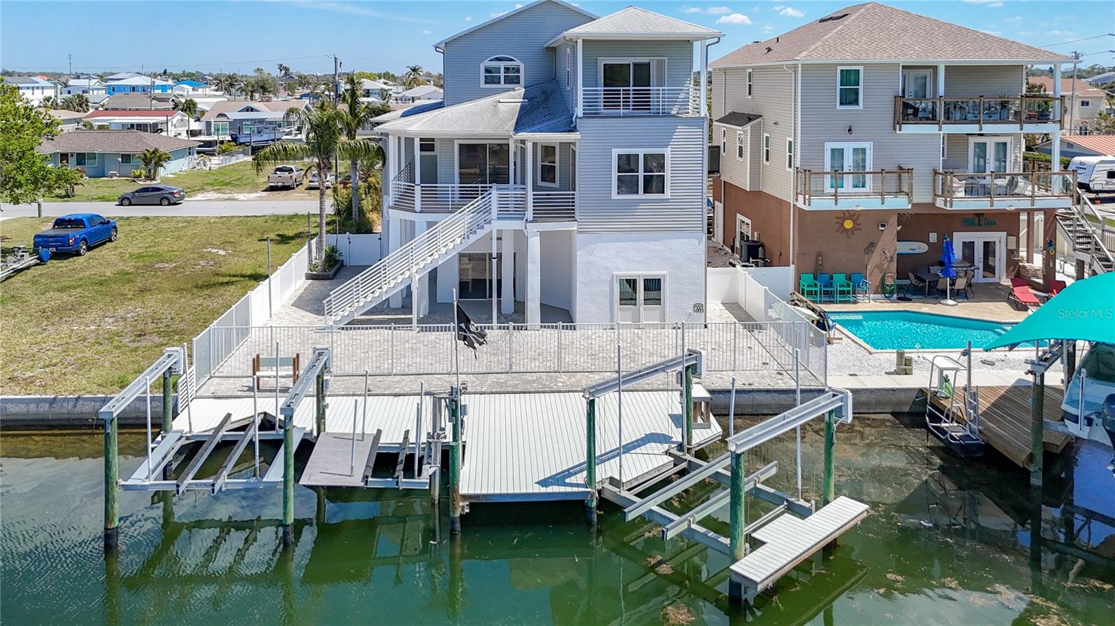 13737 VICTOR AVE, HUDSON, FL — photo 3