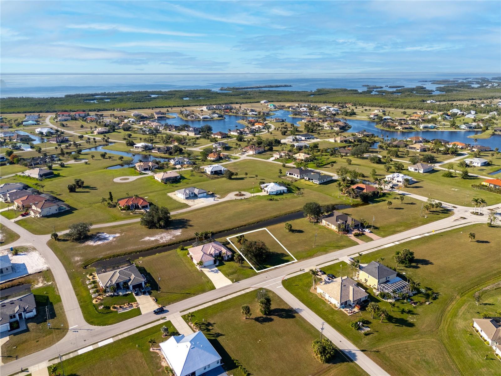 17277 CAPE HORN BLVD, PUNTA GORDA, FL — photo 10