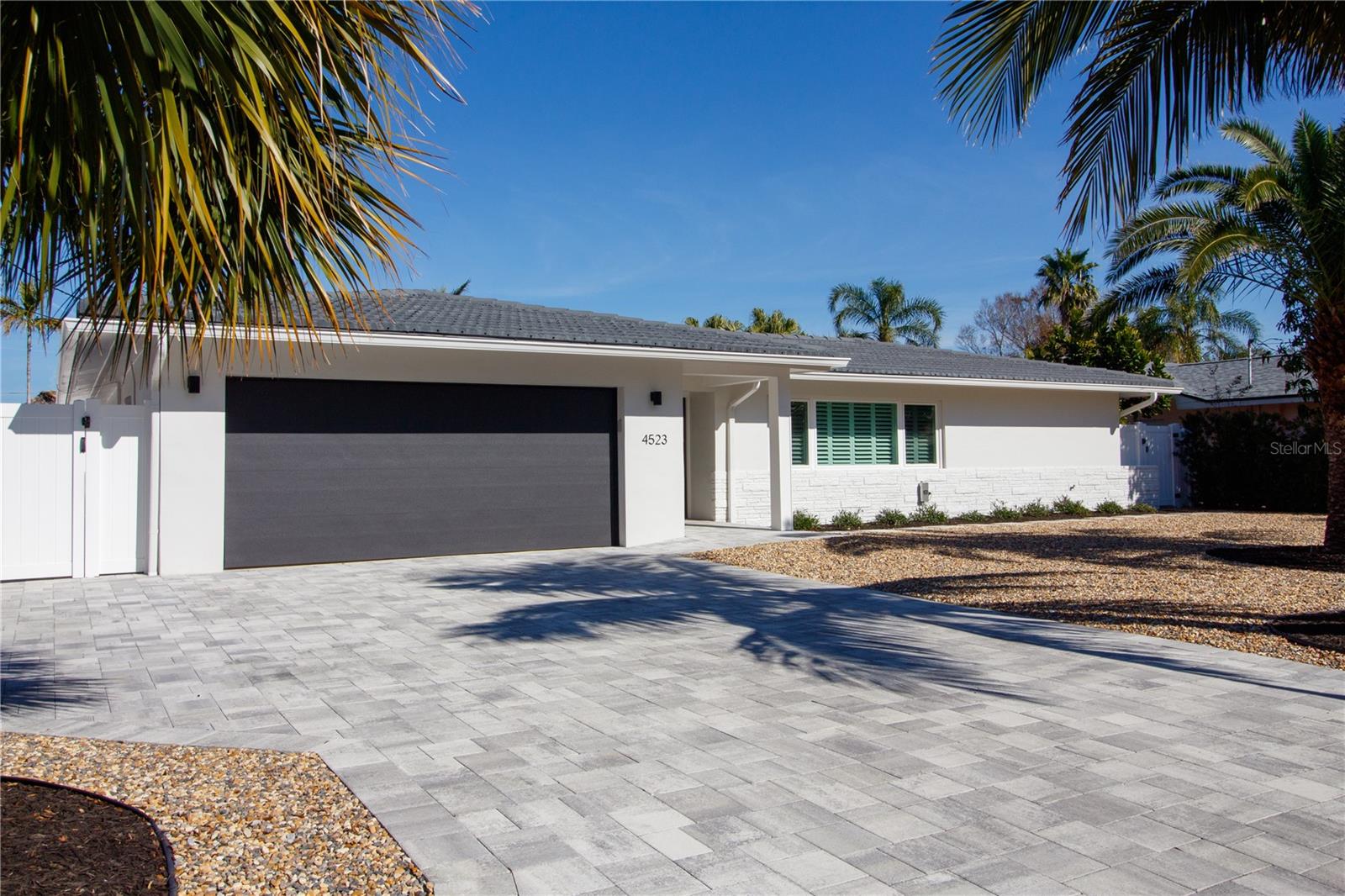 4523 CLEARWATER HARBOR DR S, LARGO, FL — photo 3