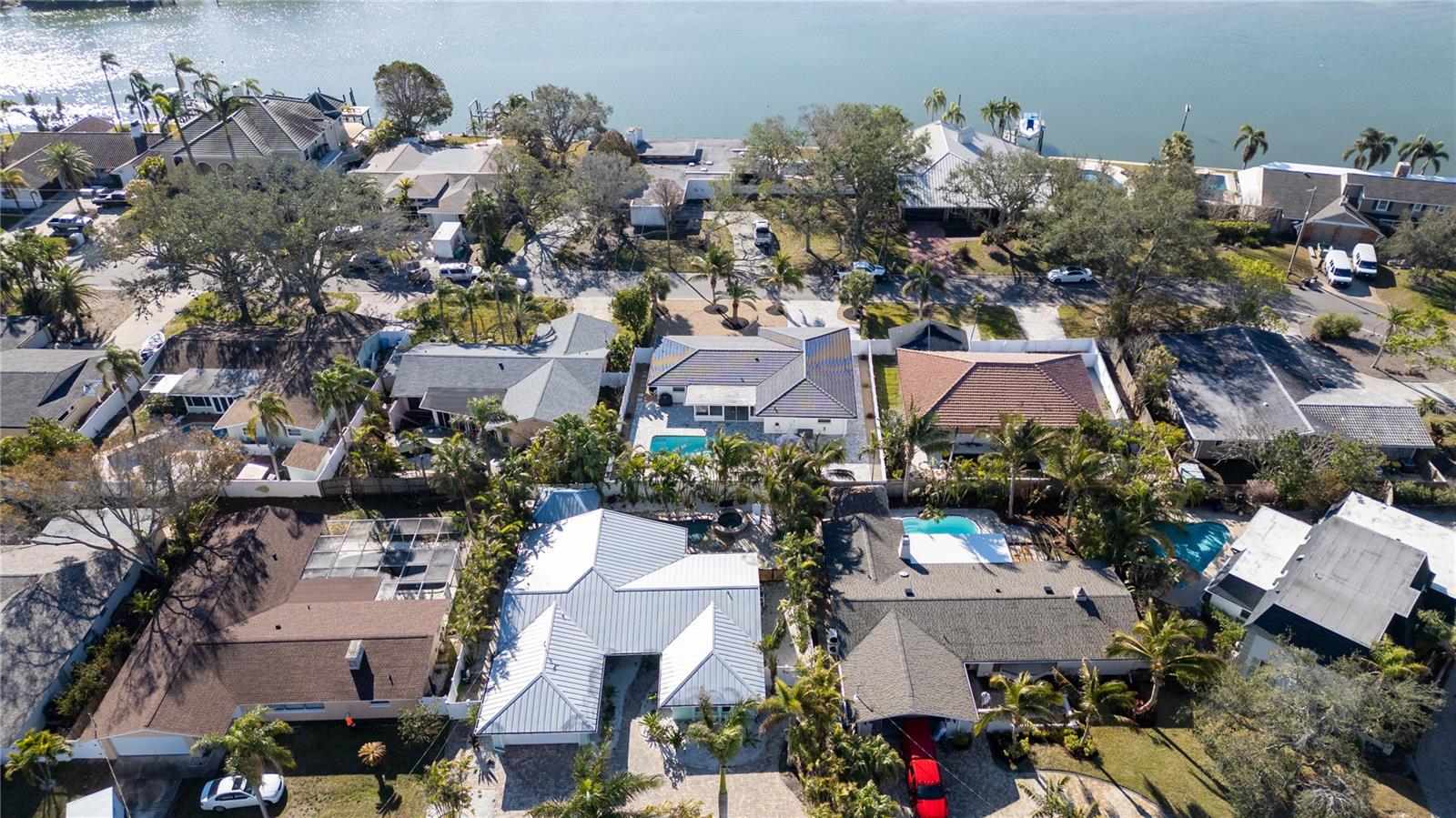 4523 CLEARWATER HARBOR DR S, LARGO, FL — photo 9