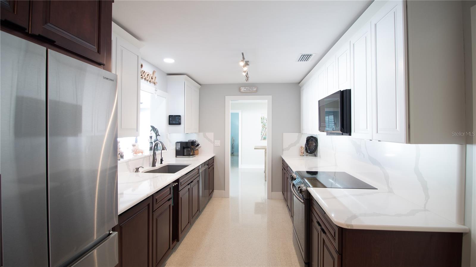 4523 CLEARWATER HARBOR DR S, LARGO, FL — photo 15