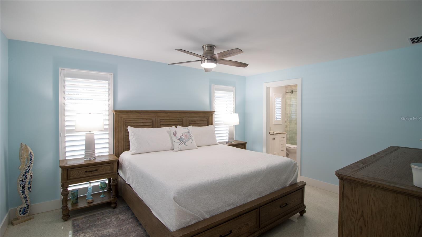 4523 CLEARWATER HARBOR DR S, LARGO, FL — photo 18