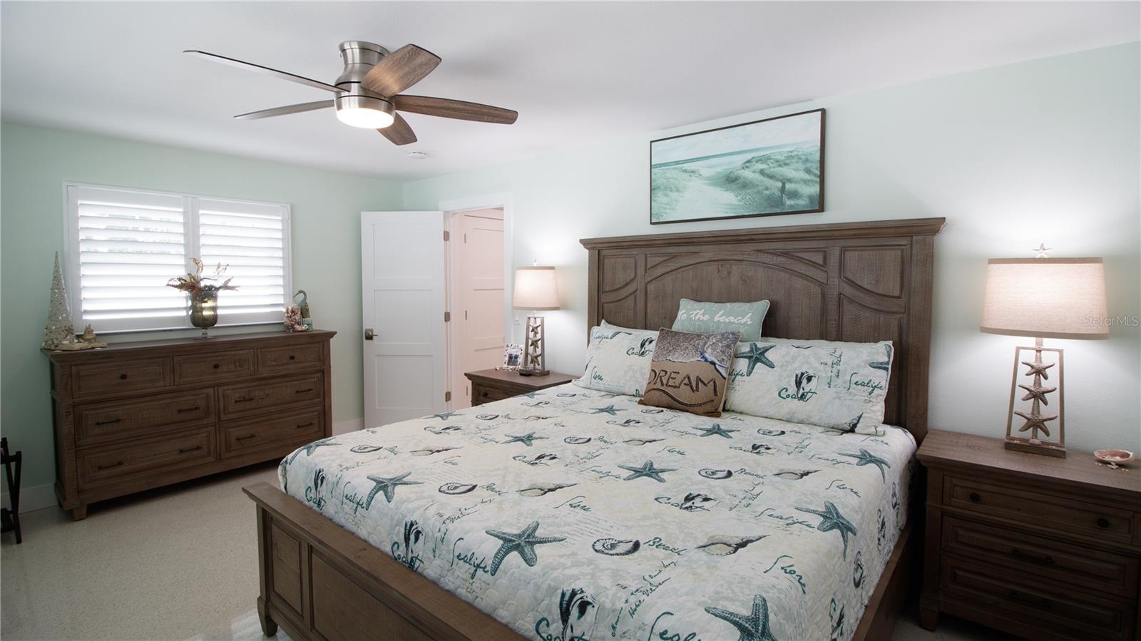 4523 CLEARWATER HARBOR DR S, LARGO, FL — photo 22