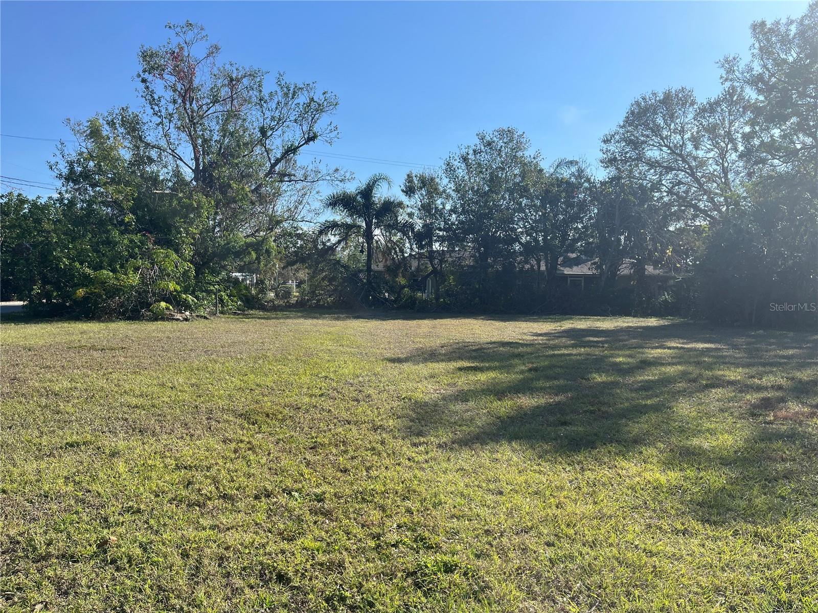 2484 RINGLING BLVD, SARASOTA, FL