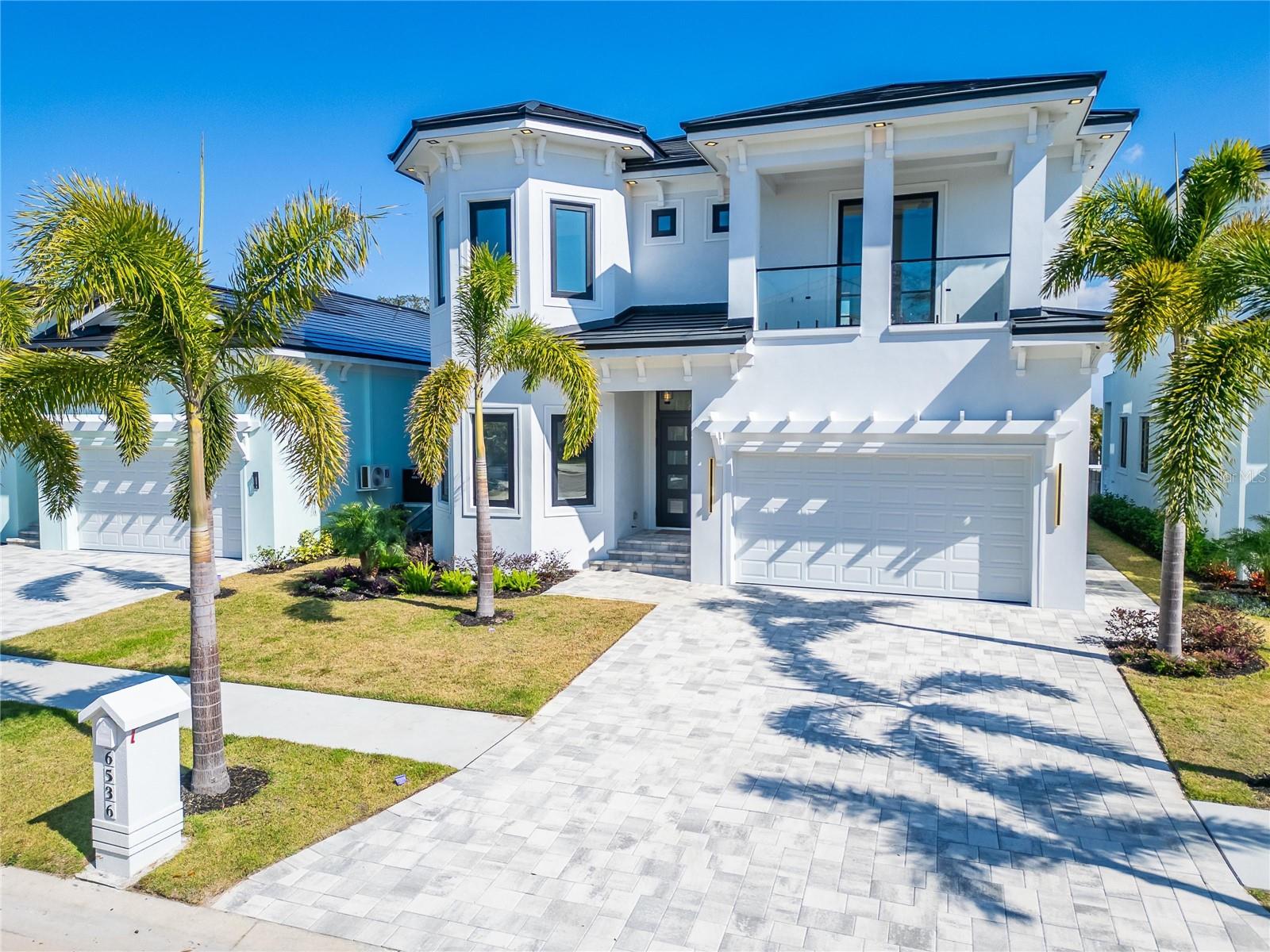6536 SIMONE SHORES CIR, APOLLO BEACH, FL