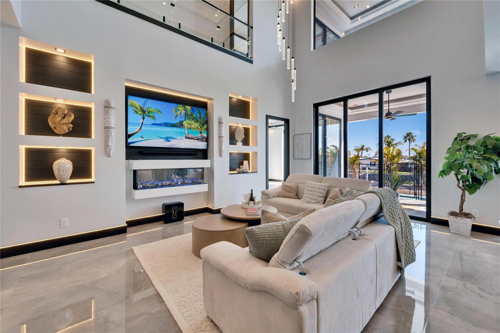 6536 SIMONE SHORES CIR, APOLLO BEACH, FL — photo 15