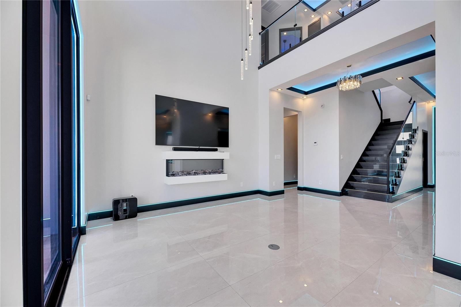 6538 SIMONE SHORES CIR, APOLLO BEACH, FL — photo 12