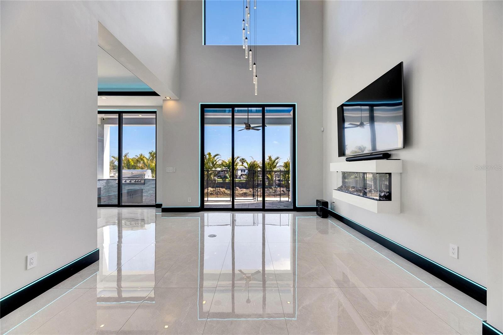 6538 SIMONE SHORES CIR, APOLLO BEACH, FL — photo 24