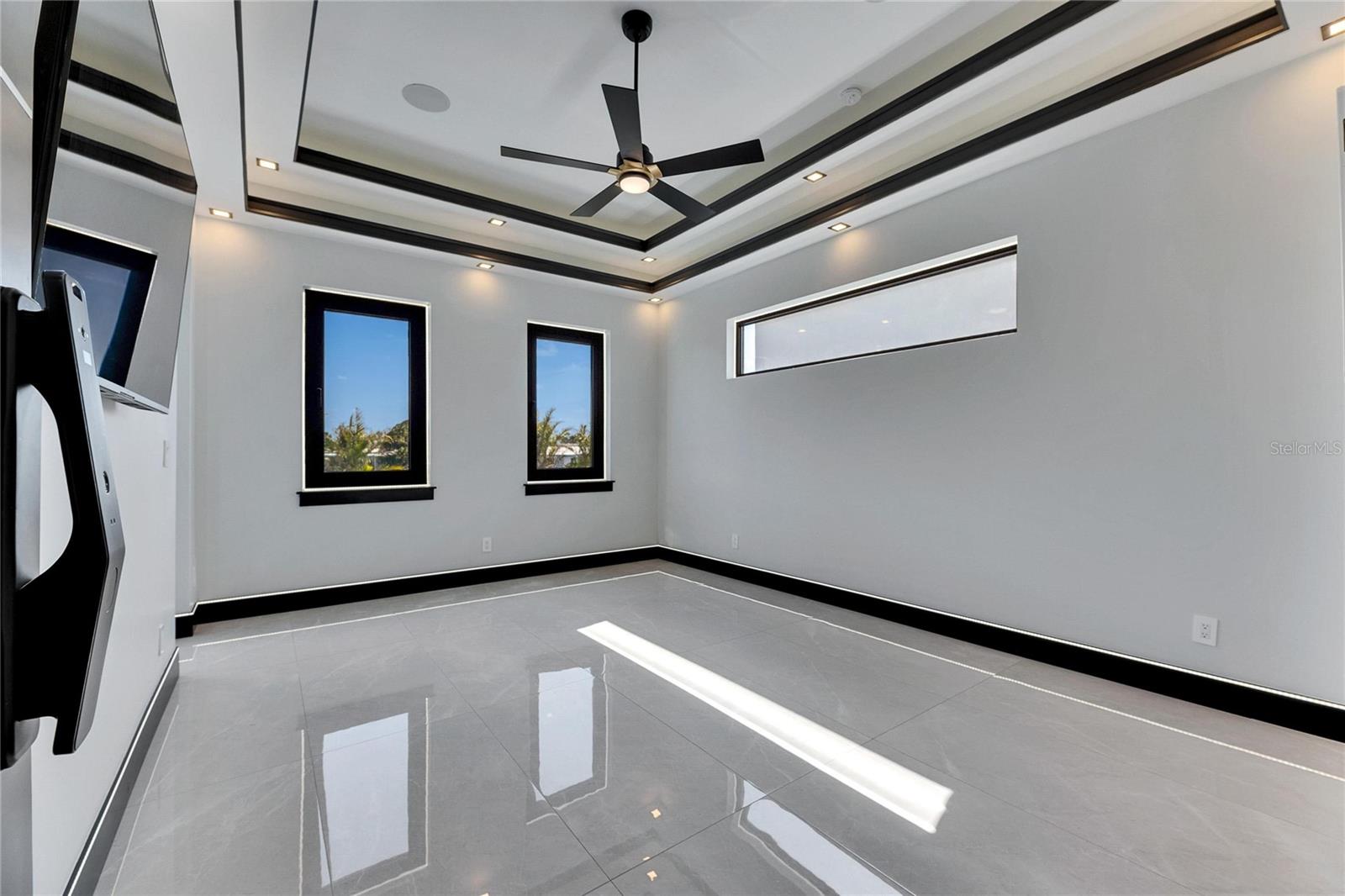 6538 SIMONE SHORES CIR, APOLLO BEACH, FL — photo 32