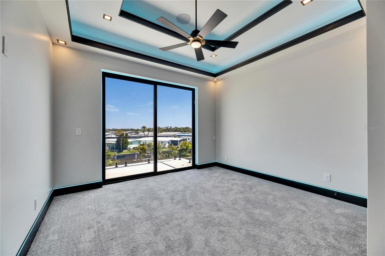 6538 SIMONE SHORES CIR, APOLLO BEACH, FL — photo 52