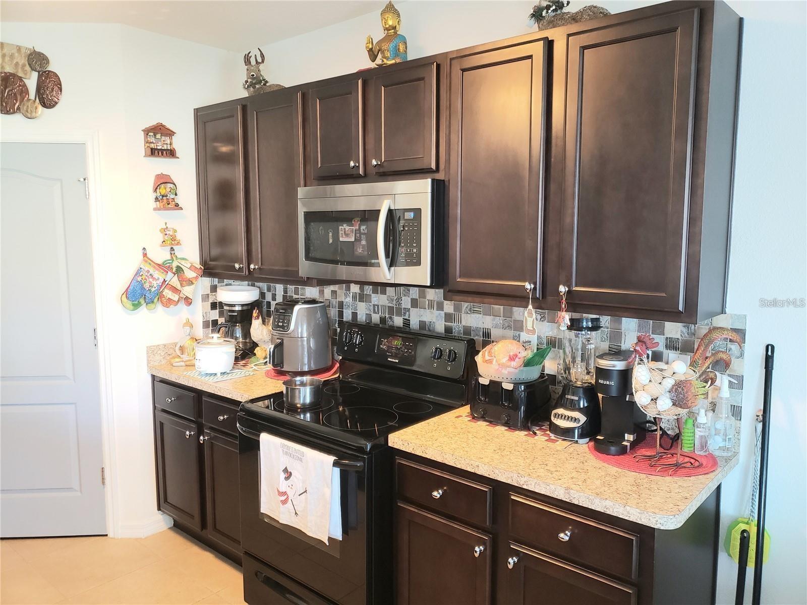 138 LAZY WILLOW DR, DAVENPORT, FL — photo 8