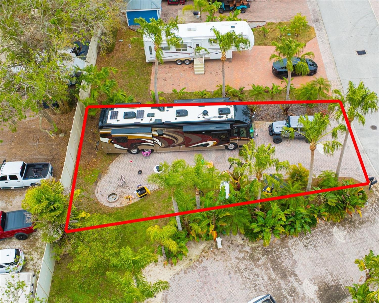 6865 AMANDA VISTA CIR, LAND O LAKES, FL