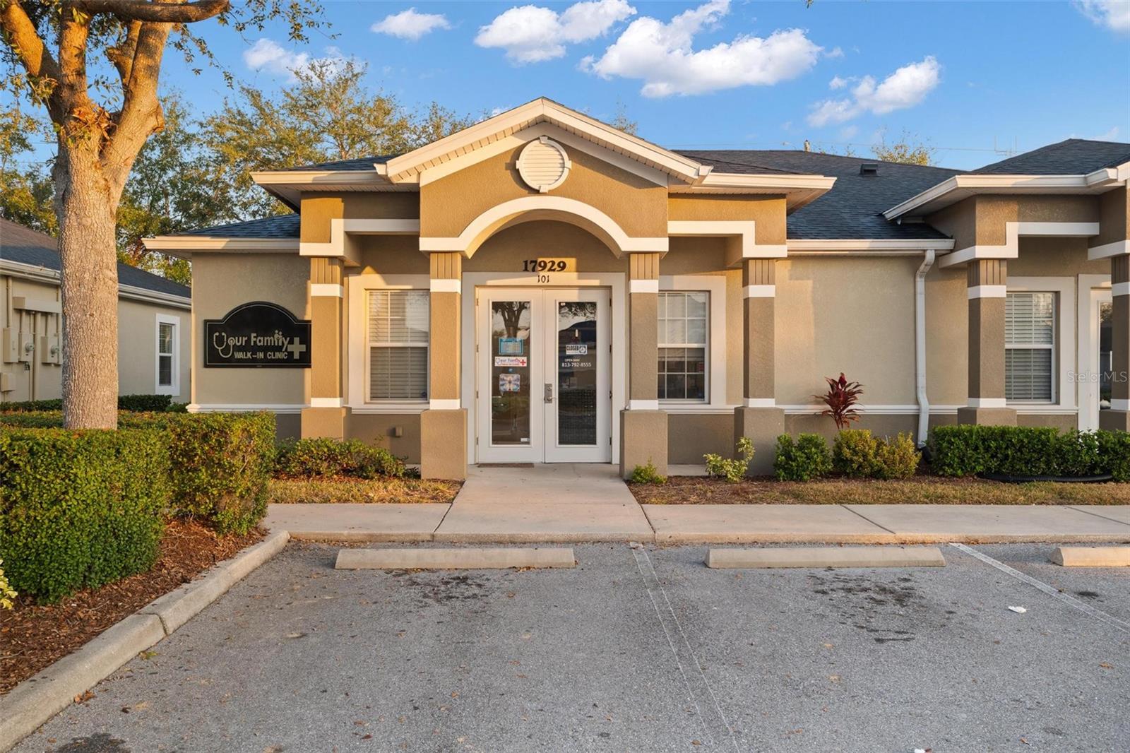 17929 HUNTING BOW CIR #101 & 102, LUTZ, FL — photo 5