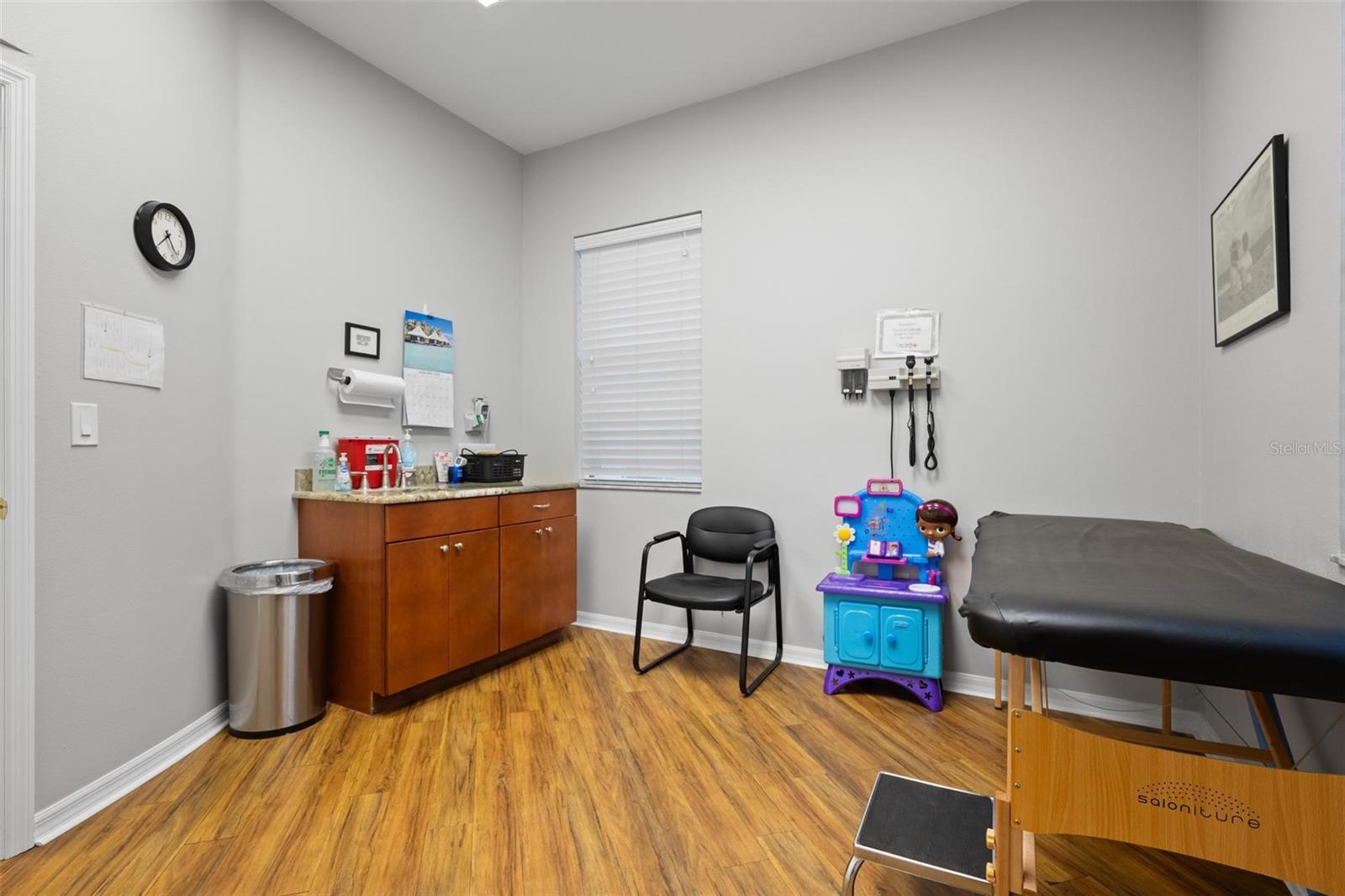 17929 HUNTING BOW CIR #101 & 102, LUTZ, FL — photo 10