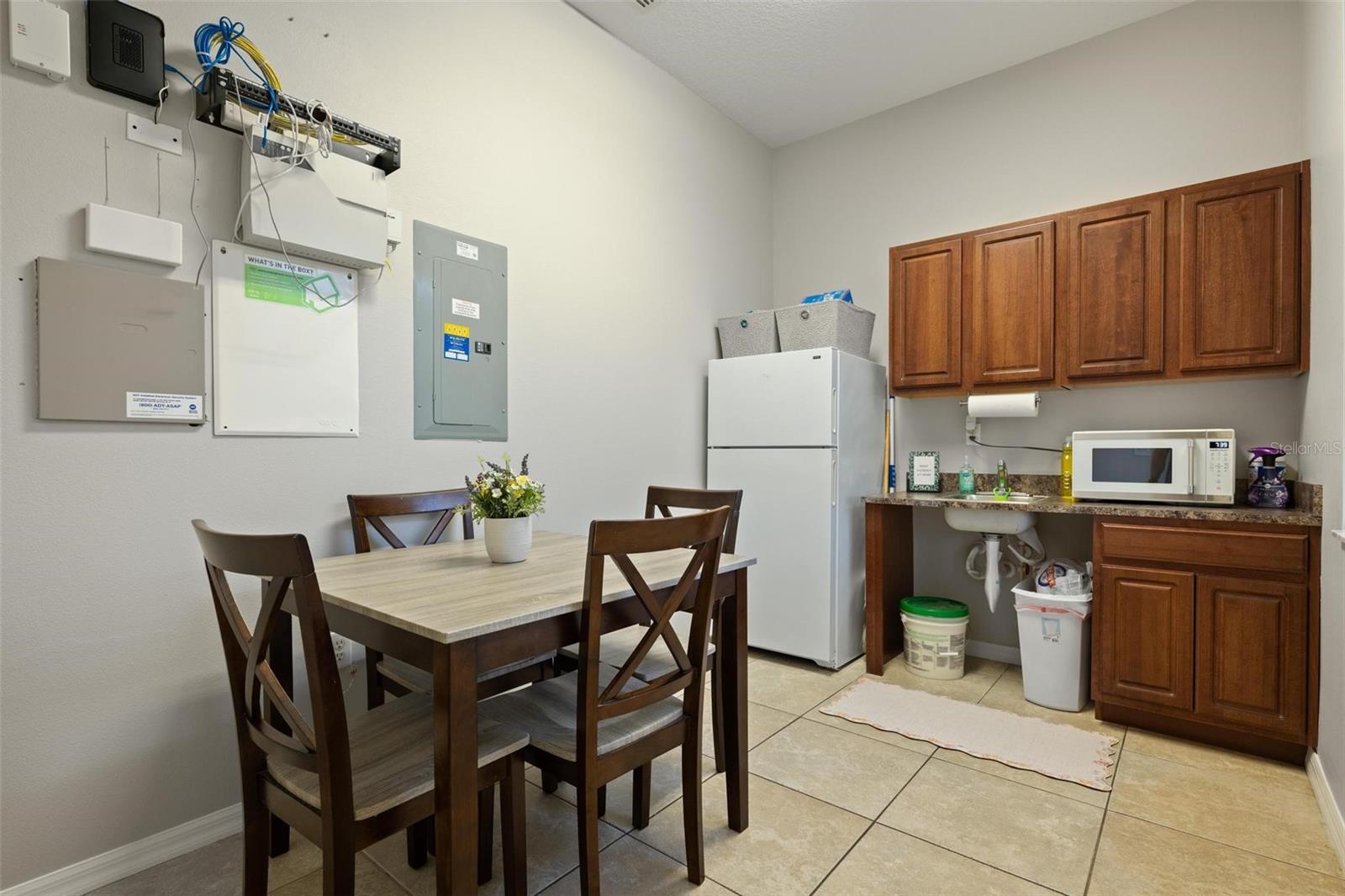 17929 HUNTING BOW CIR #101 & 102, LUTZ, FL — photo 34