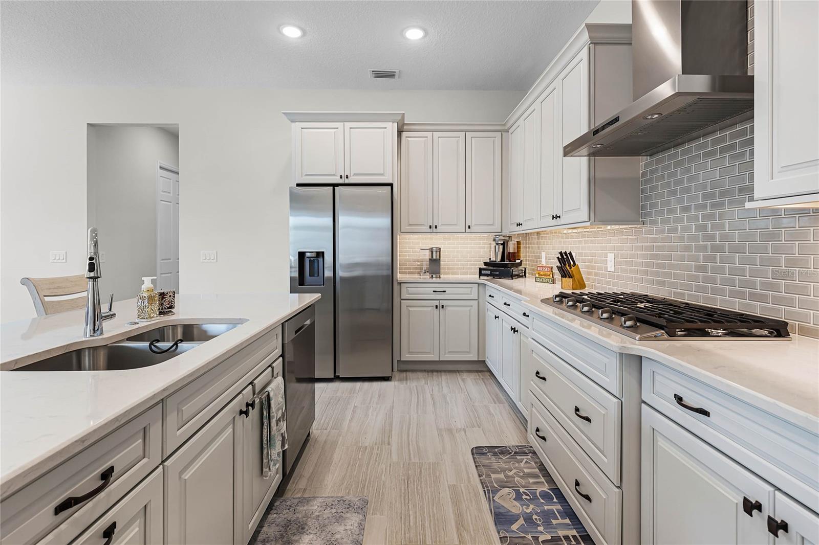 8456 NORWICH WAY, MOUNT DORA, FL — photo 24