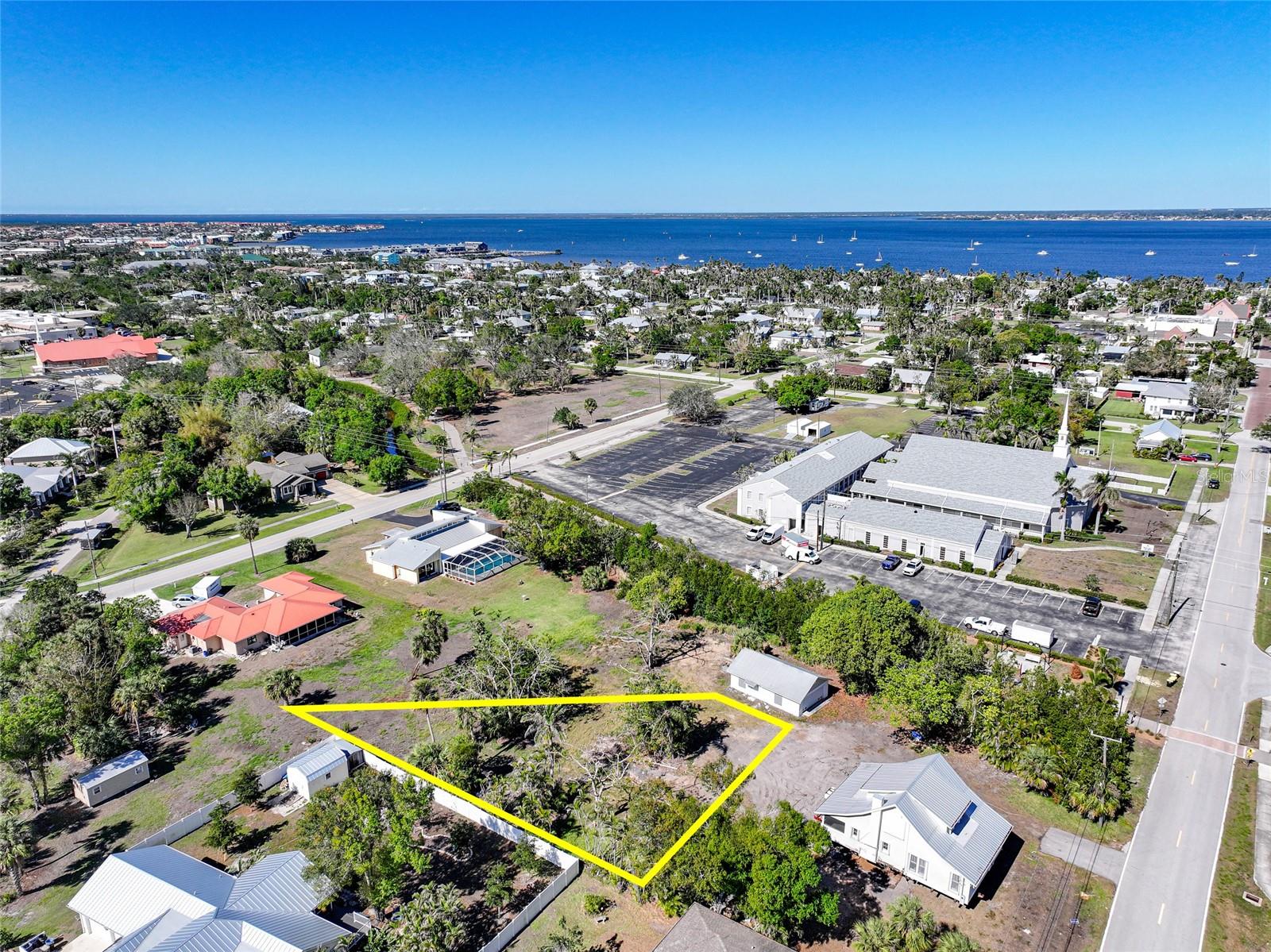 GILL ST, PUNTA GORDA, FL