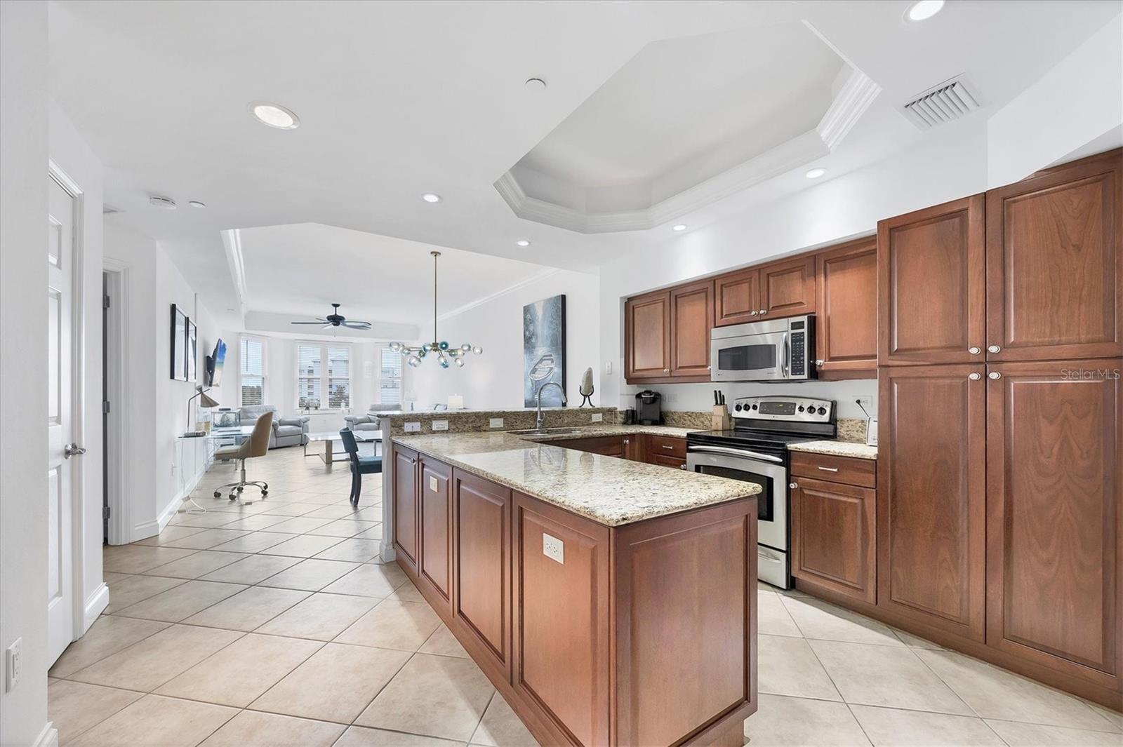 8111 LAKEWOOD MAIN ST #304, LAKEWOOD RANCH, FL — photo 15