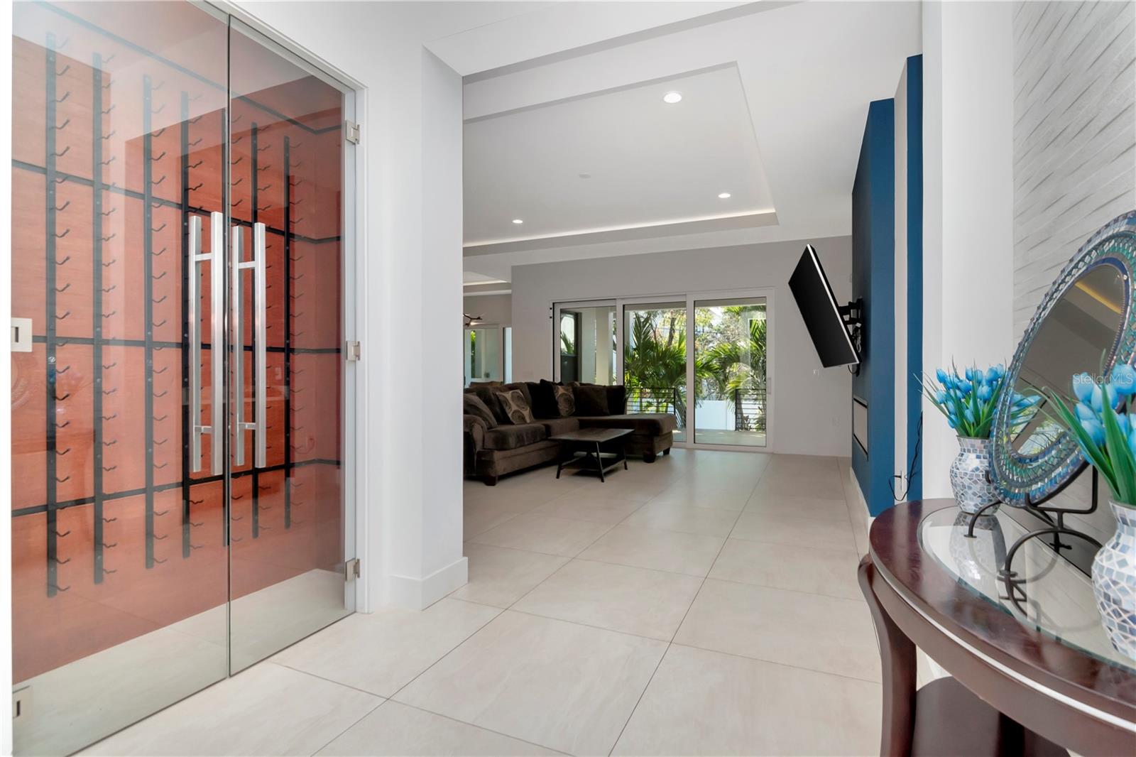 4604 W LOWELL AVE, TAMPA, FL — photo 4