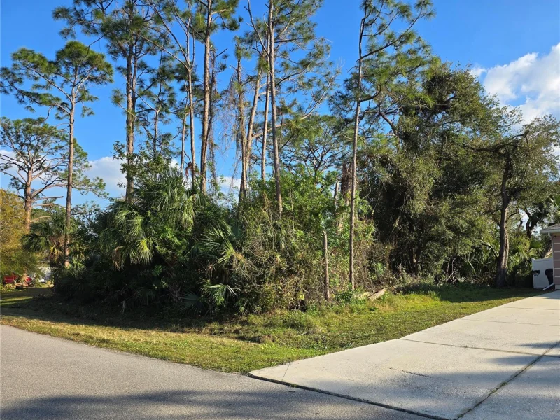 SYLVANIA AVE, NORTH PORT, FL
