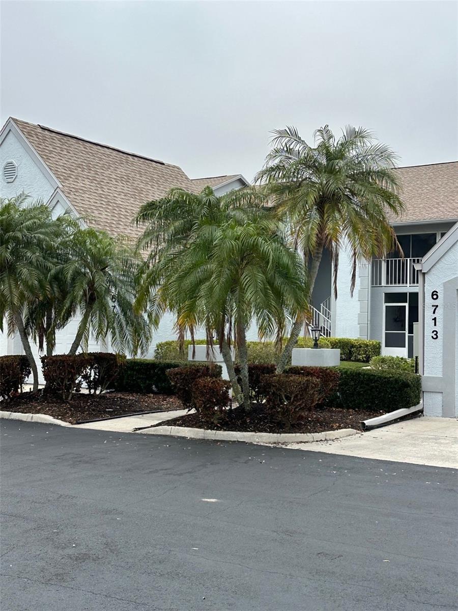 6713 STONE RIVER RD #206, BRADENTON, FL