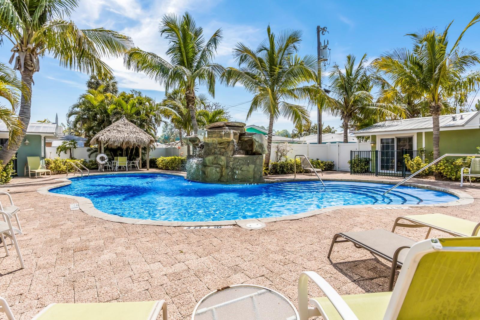 6606 HOLMES BLVD #3, HOLMES BEACH, FL — photo 3