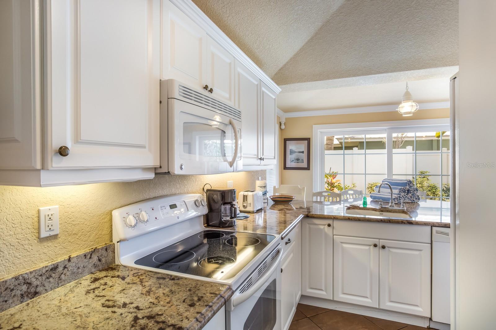 6606 HOLMES BLVD #3, HOLMES BEACH, FL — photo 19