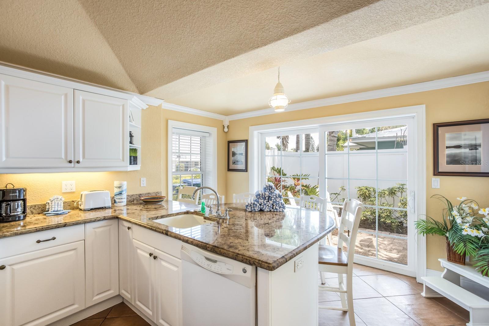 6606 HOLMES BLVD #3, HOLMES BEACH, FL — photo 21