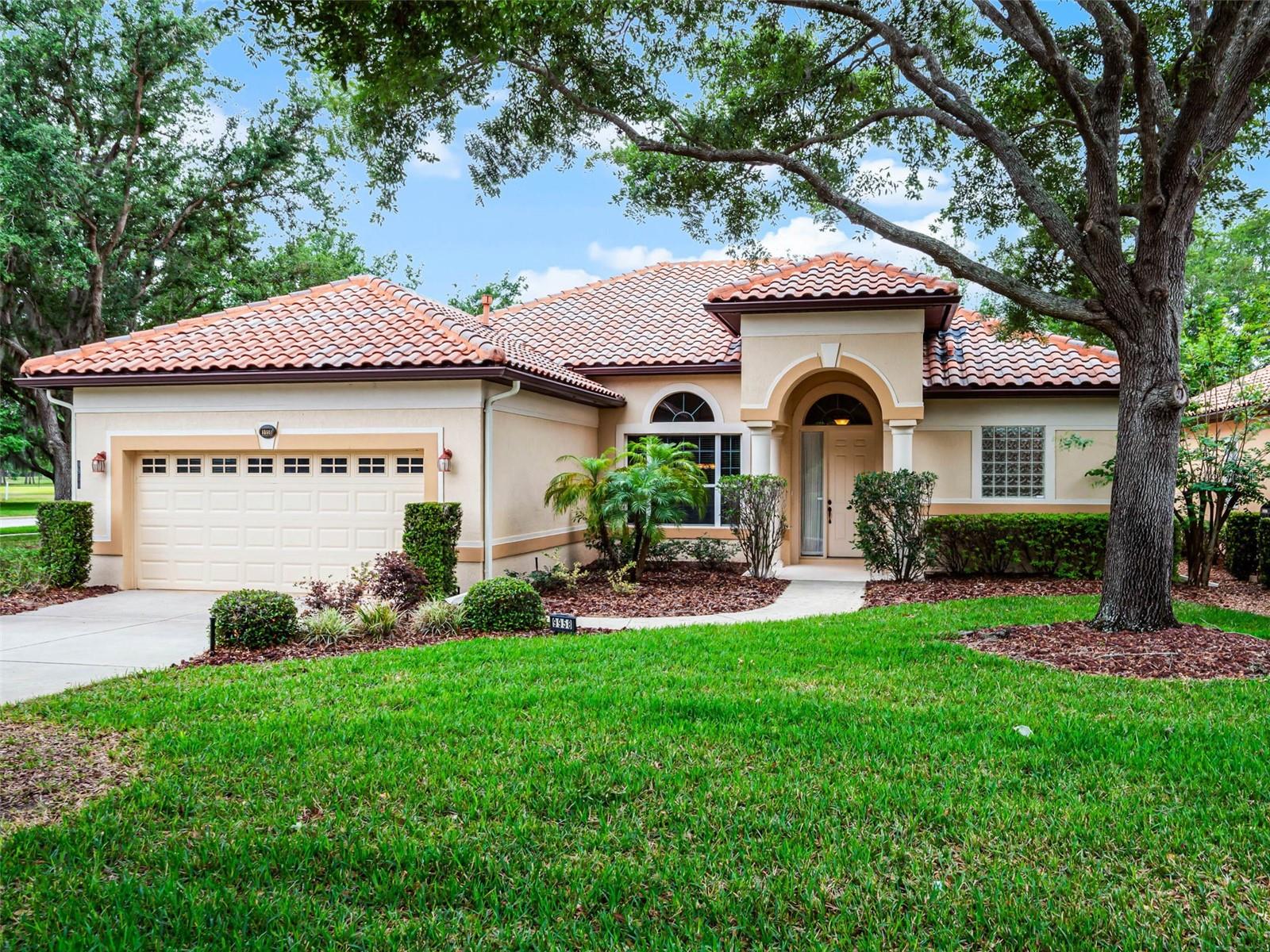 9958 SANTA BARBARA CT, HOWEY IN THE HILLS, FL