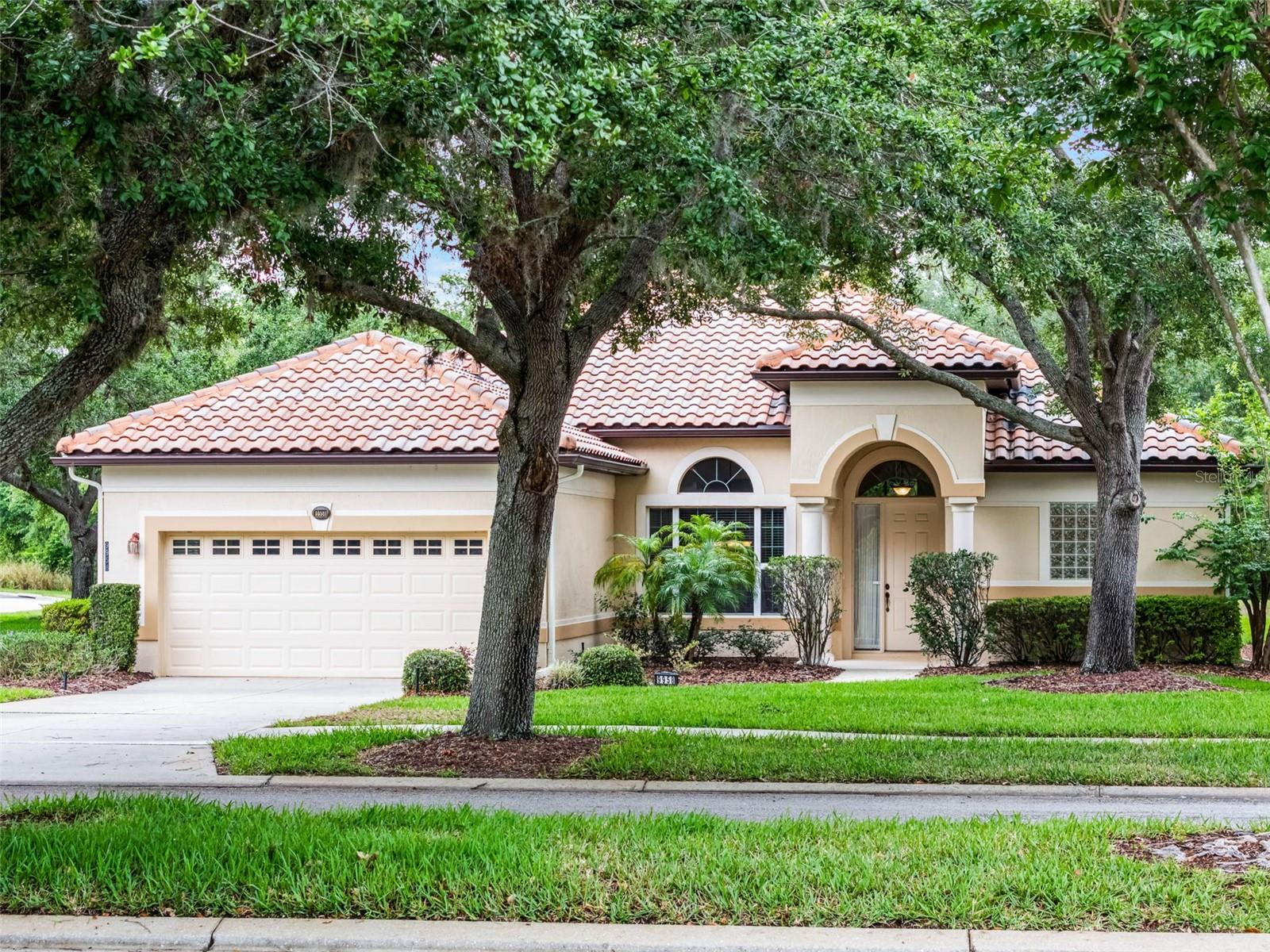 9958 SANTA BARBARA CT, HOWEY IN THE HILLS, FL — photo 4