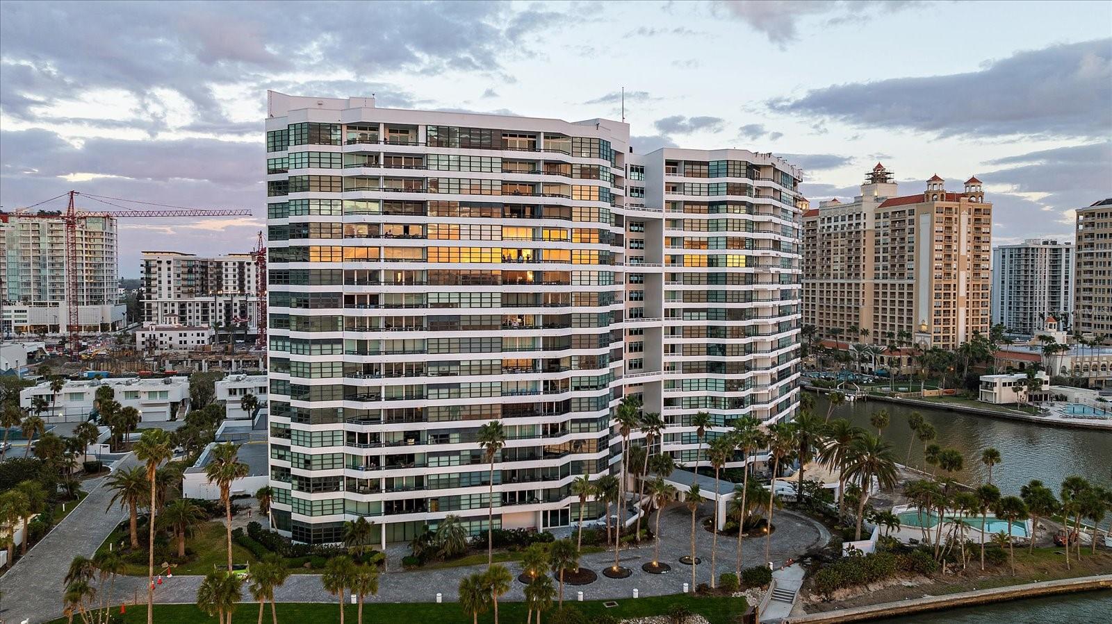 888 BLVD OF THE ARTS #1008, SARASOTA, FL — photo 2