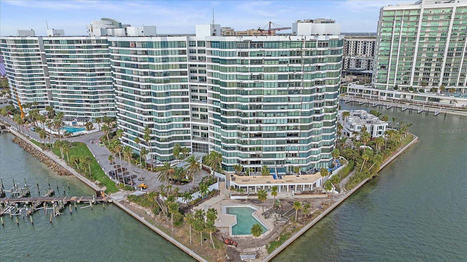 888 BLVD OF THE ARTS #1008, SARASOTA, FL — photo 37