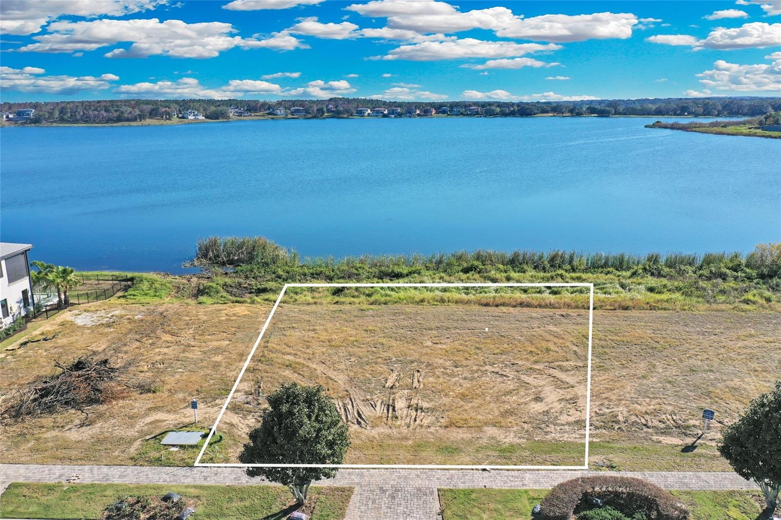 16626 BOLSENA DR, BELLA COLLINA, FL