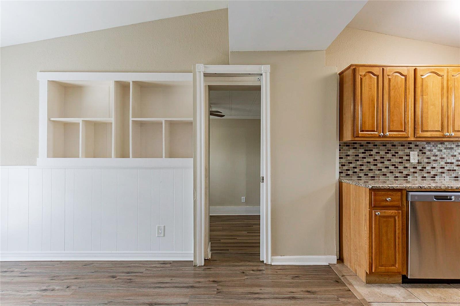 7216 E EMMA ST, TAMPA, FL — photo 3