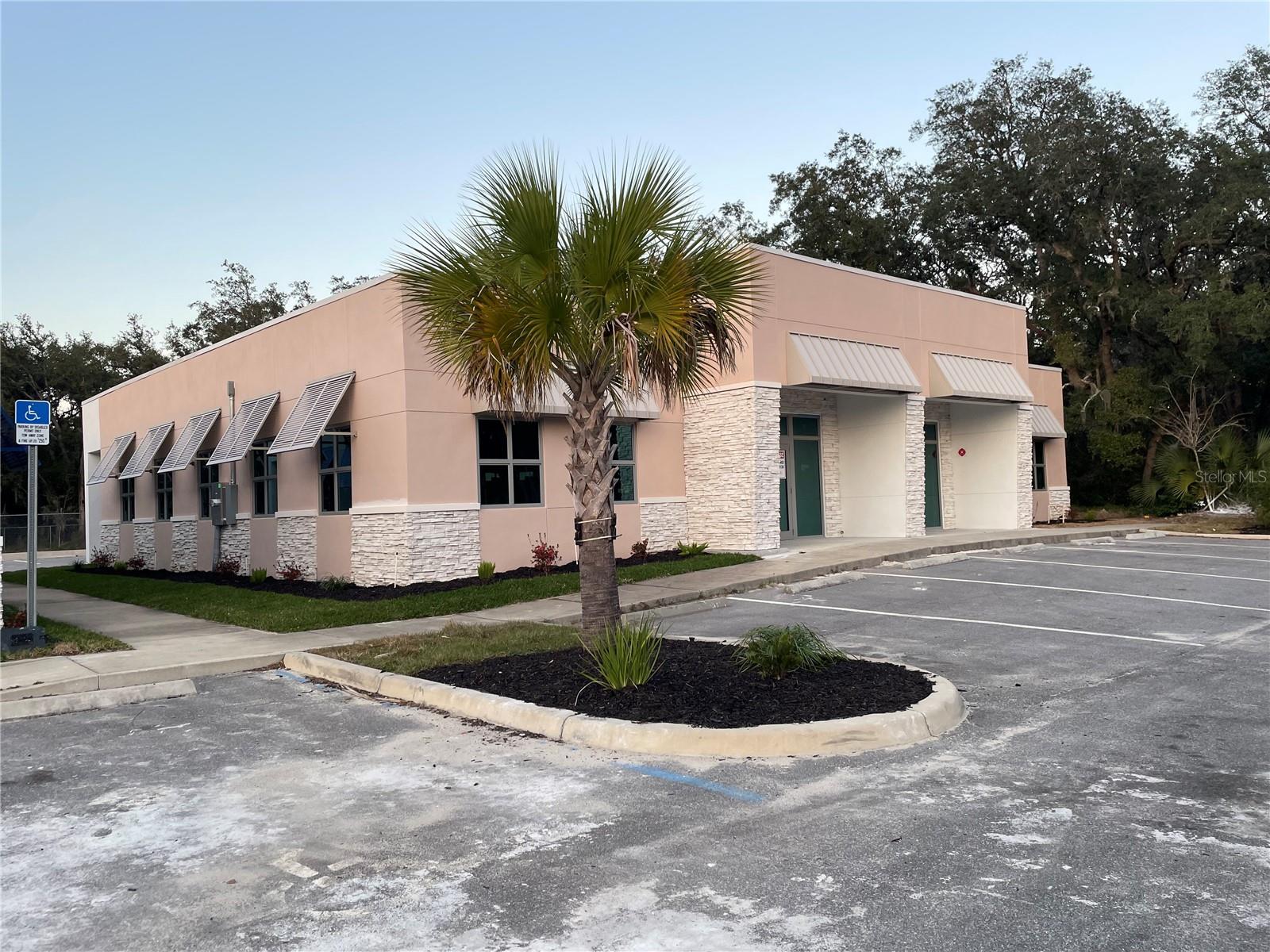 871 HIGHWAY 466, LADY LAKE, FL — photo 11