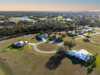 24351 PENHOLLOW CT — photo 16